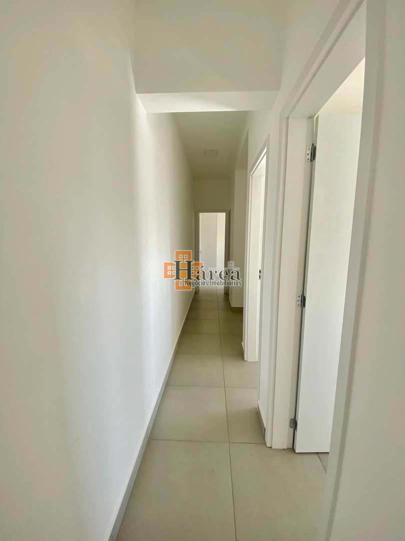 Apartamento para alugar com 3 quartos, 95m² - Foto 3