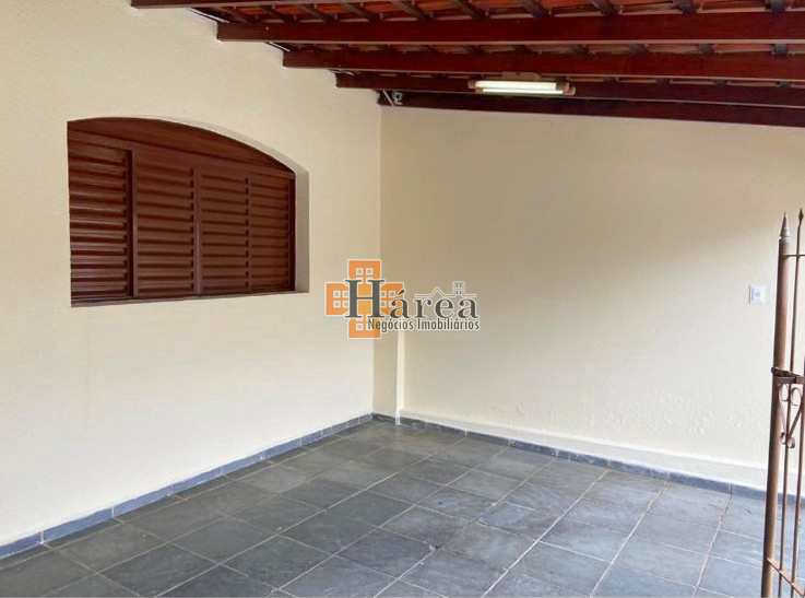 Casa à venda com 2 quartos, 114m² - Foto 2