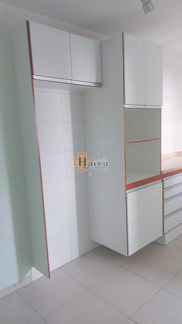 Apartamento para alugar com 2 quartos, 72m² - Foto 12