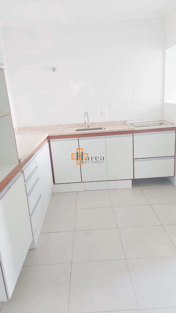 Apartamento para alugar com 2 quartos, 72m² - Foto 11