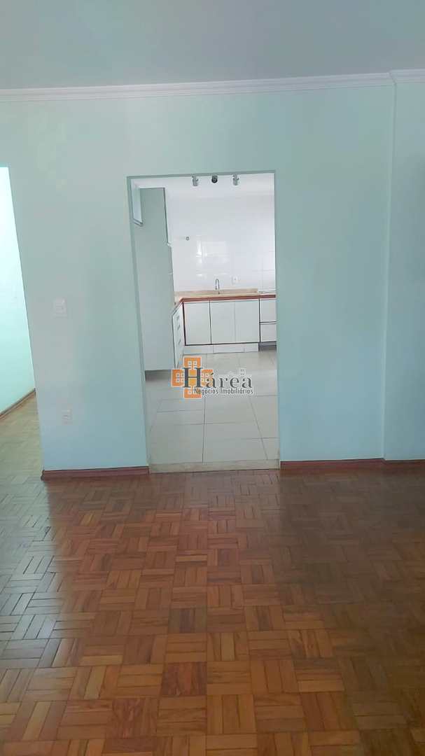 Apartamento para alugar com 2 quartos, 72m² - Foto 2