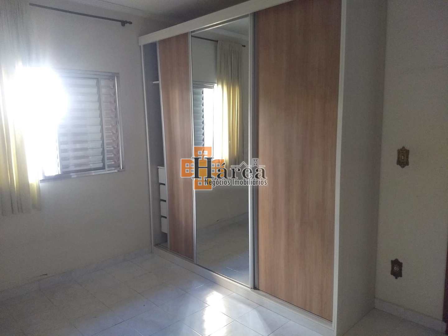 Apartamento para alugar com 2 quartos, 75m² - Foto 5