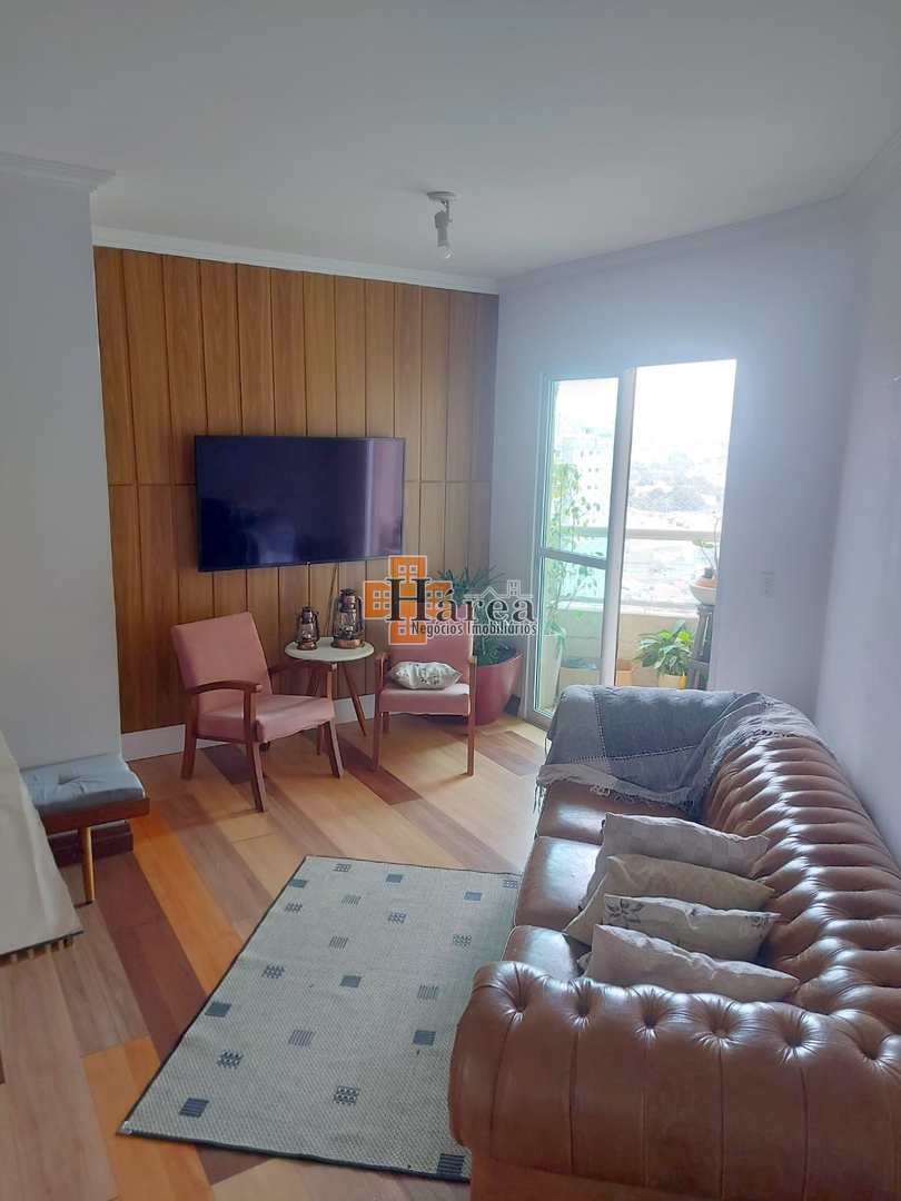 Apartamento à venda com 3 quartos, 75m² - Foto 2