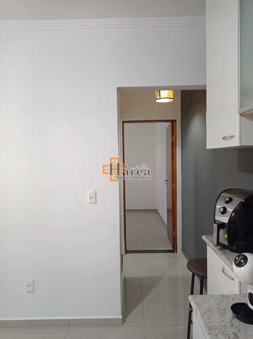 Casa à venda com 2 quartos, 190m² - Foto 19