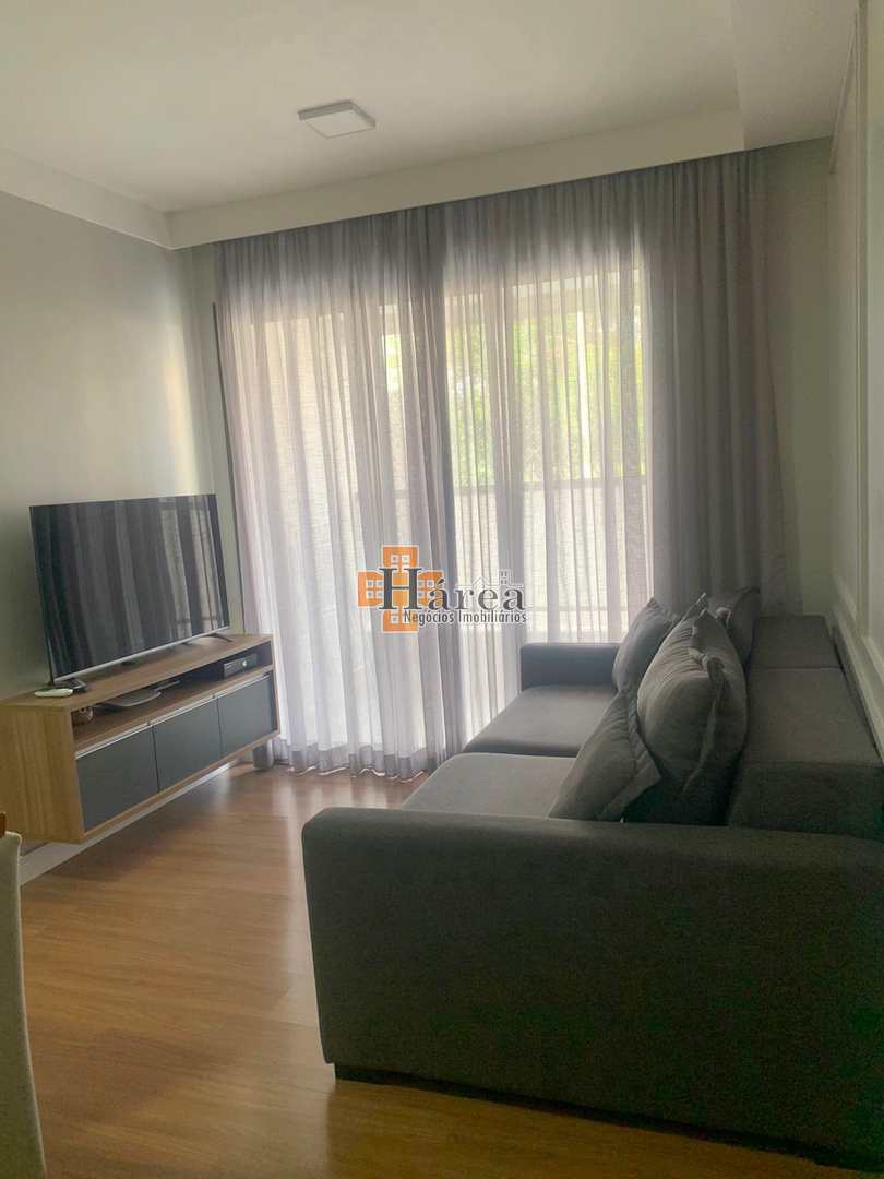 Apartamento à venda com 2 quartos, 62m² - Foto 1