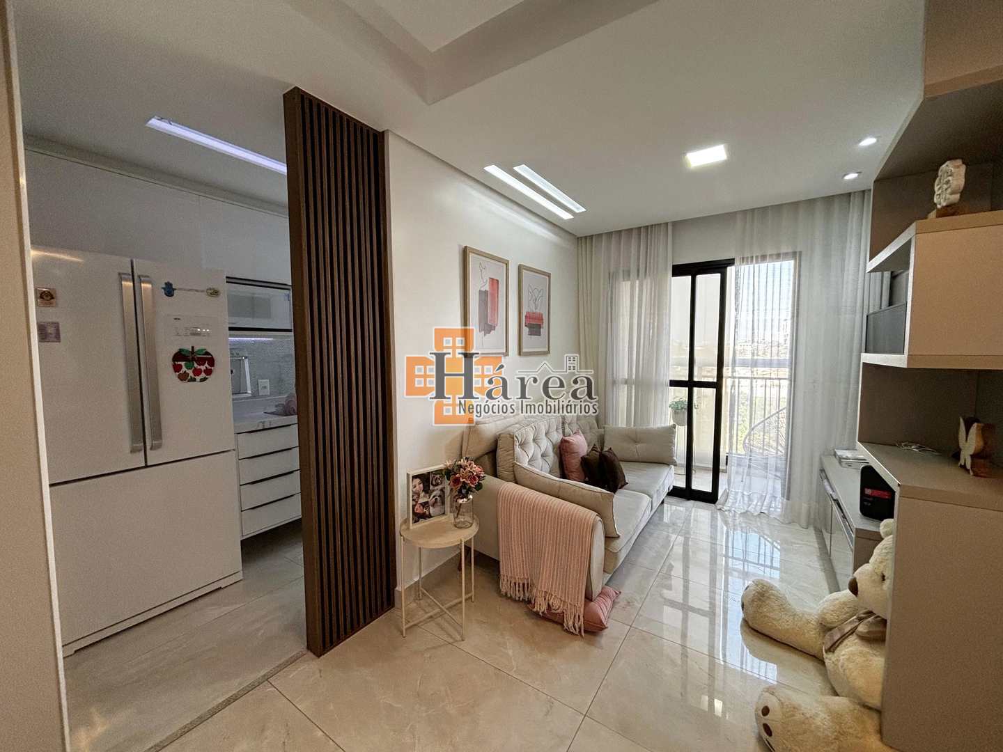 Apartamento à venda com 2 quartos, 58m² - Foto 4