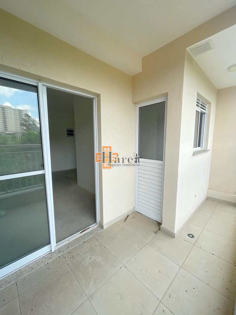 Apartamento à venda com 2 quartos, 64m² - Foto 12