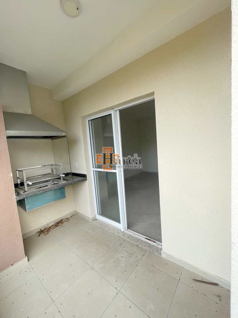 Apartamento à venda com 2 quartos, 64m² - Foto 4