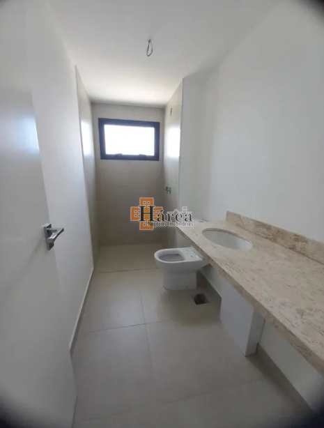 Apartamento à venda com 3 quartos, 131m² - Foto 11