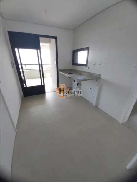 Apartamento à venda com 3 quartos, 131m² - Foto 8