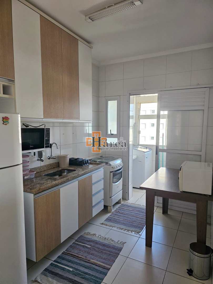 Apartamento para alugar com 2 quartos, 62m² - Foto 8