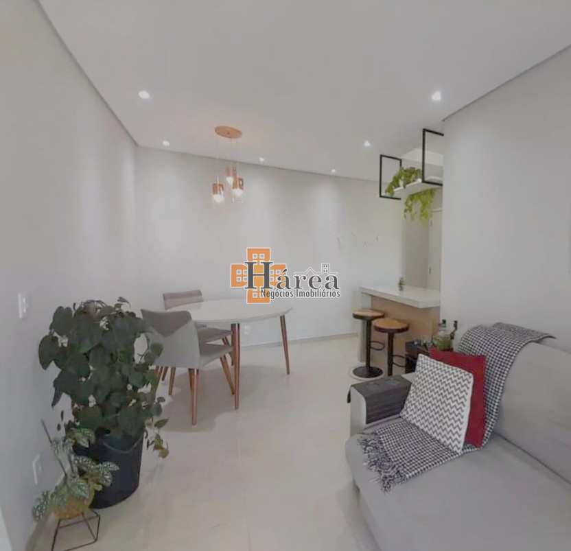 Apartamento à venda com 2 quartos, 61m² - Foto 4