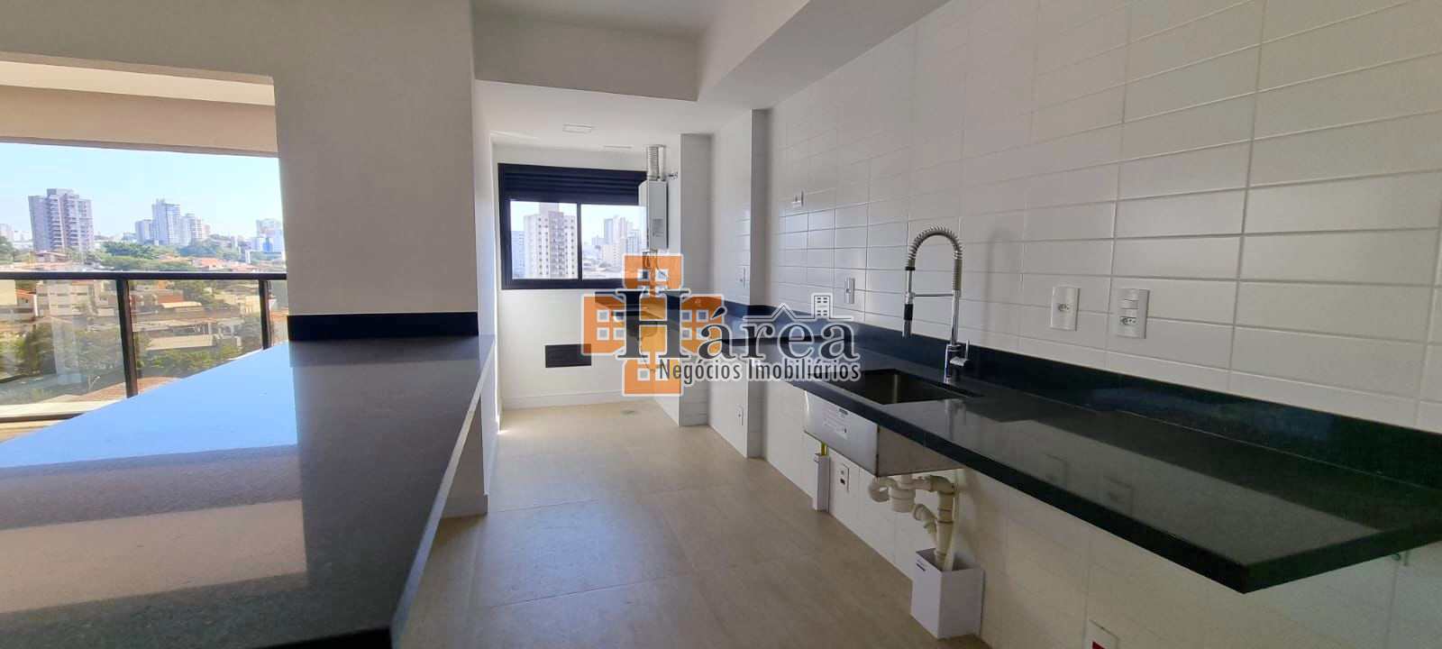 Apartamento à venda com 3 quartos, 107m² - Foto 2