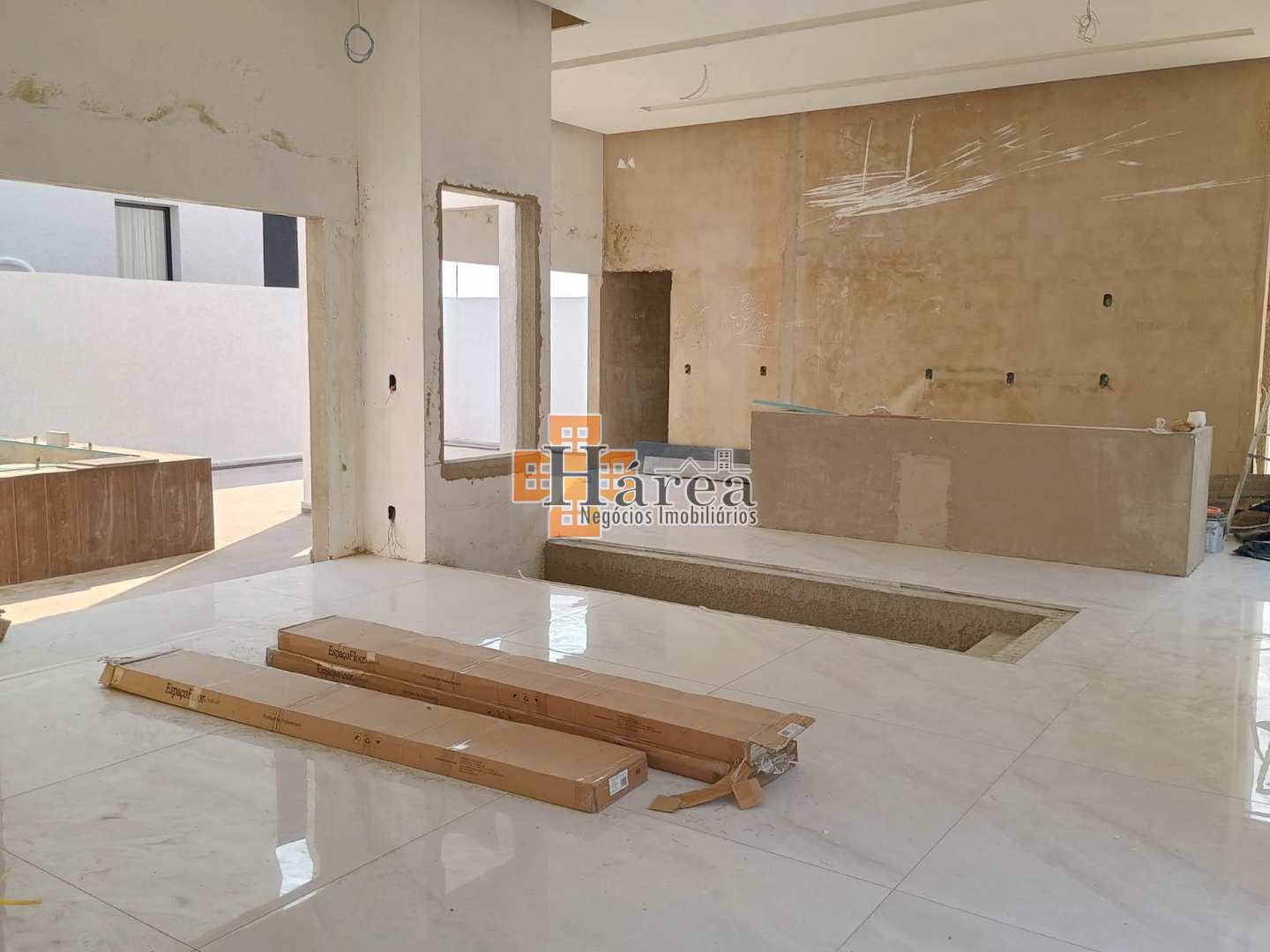 Casa de Condomínio à venda com 3 quartos, 250m² - Foto 4