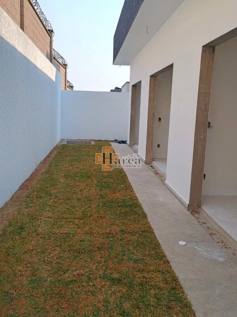 Casa de Condomínio à venda com 3 quartos, 250m² - Foto 22