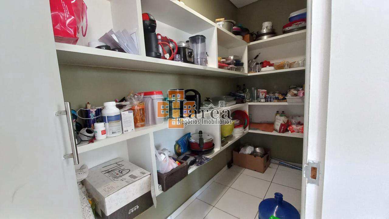 Sobrado à venda com 3 quartos, 330m² - Foto 24