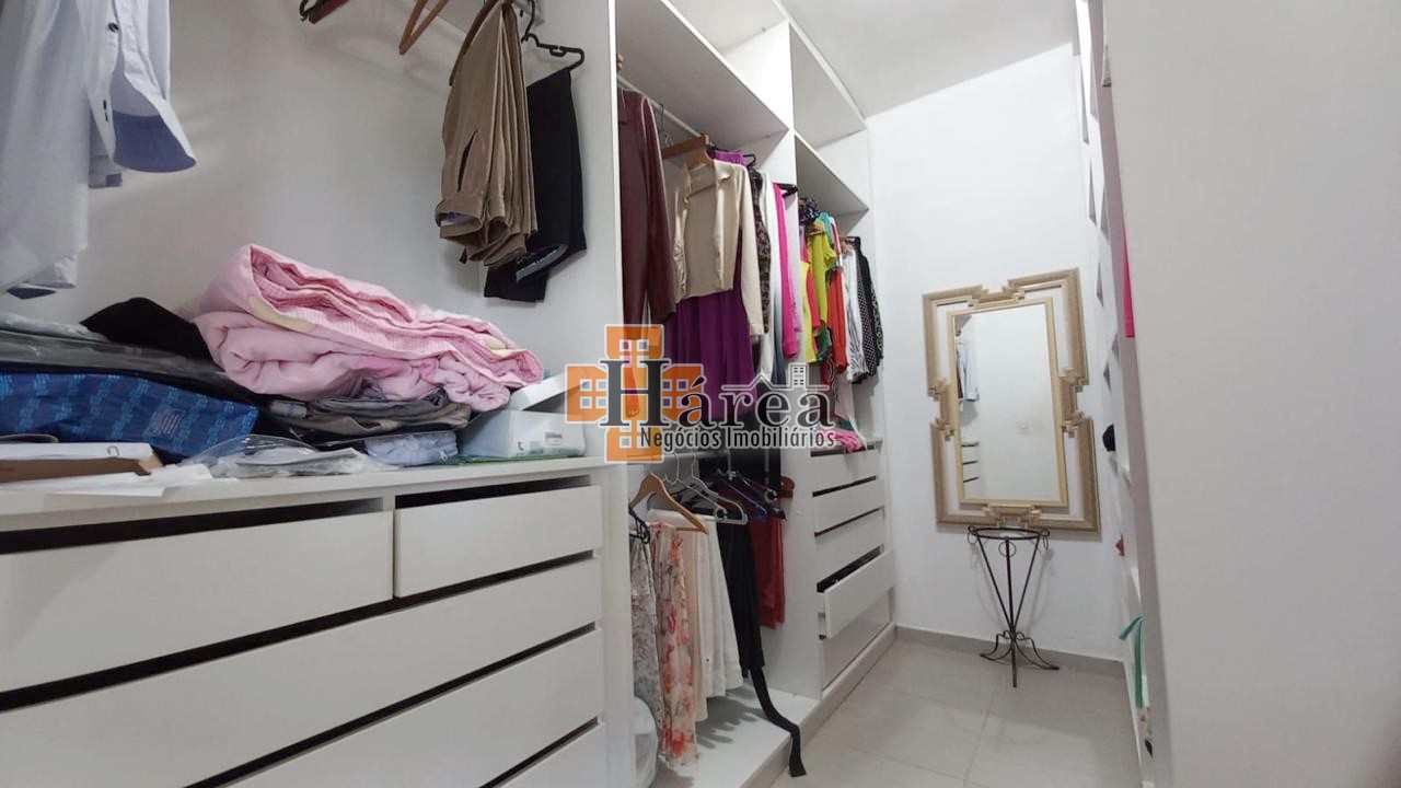 Sobrado à venda com 3 quartos, 330m² - Foto 15