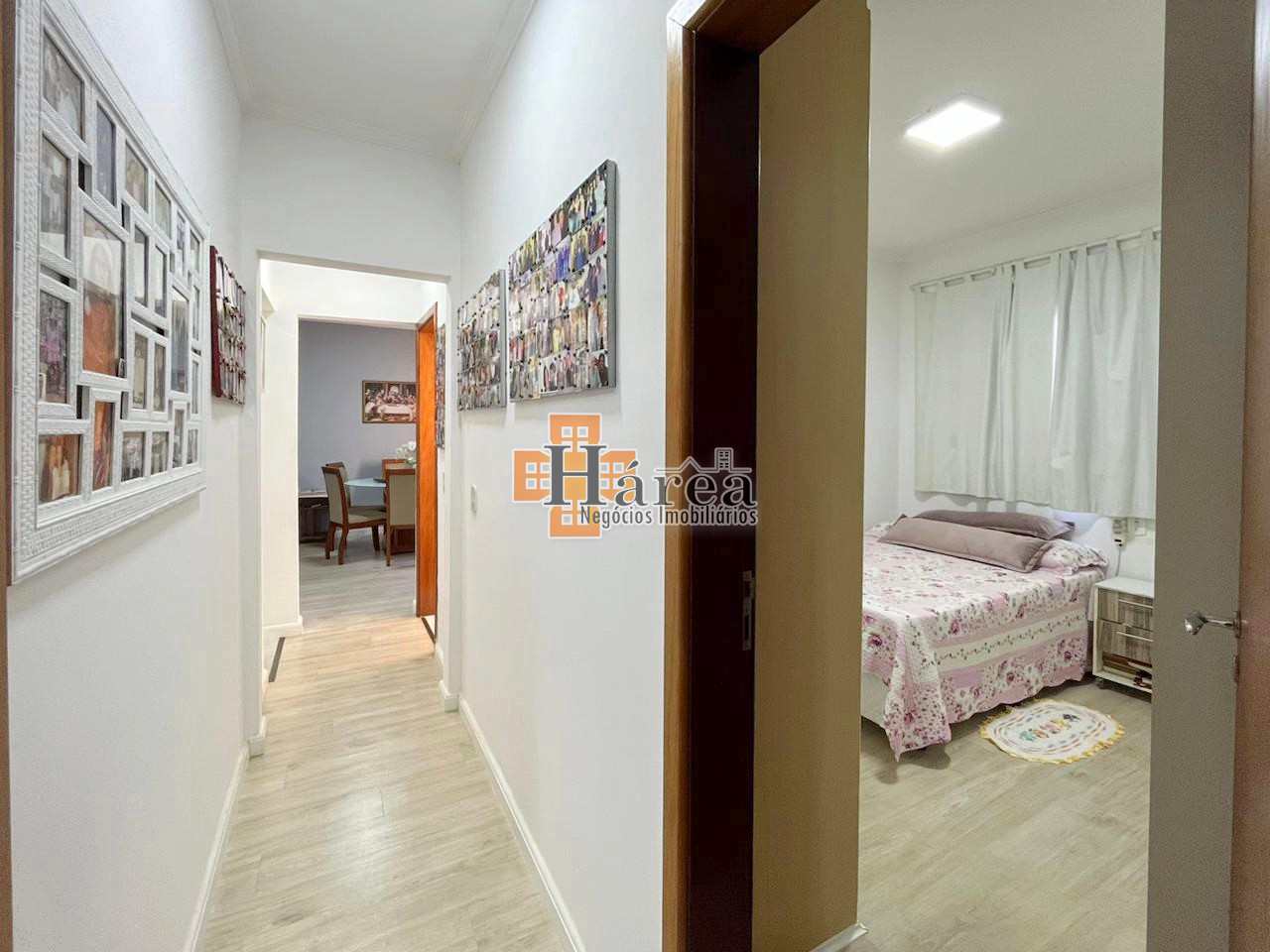 Apartamento à venda com 3 quartos, 100m² - Foto 4