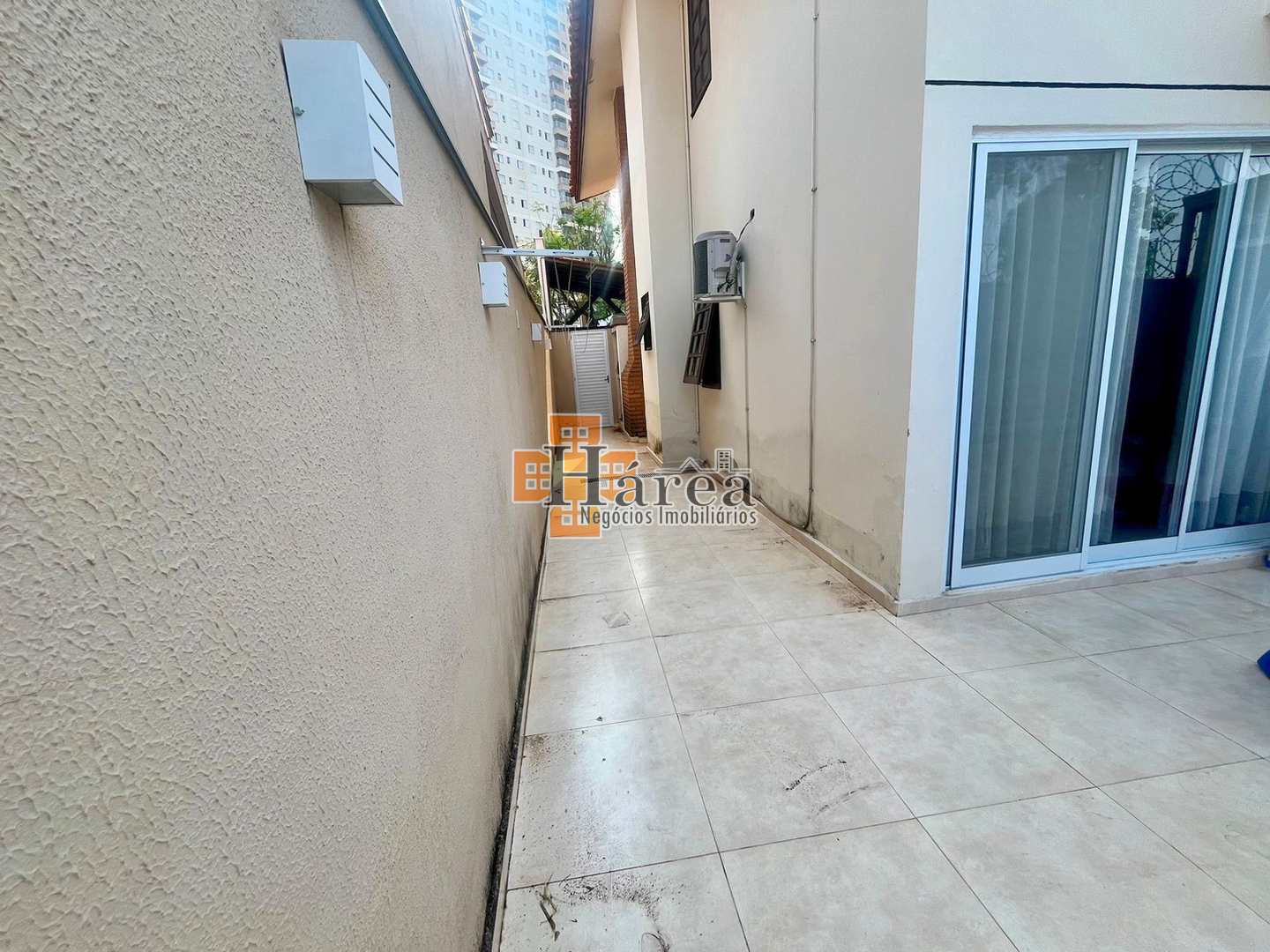 Sobrado à venda com 3 quartos, 240m² - Foto 28