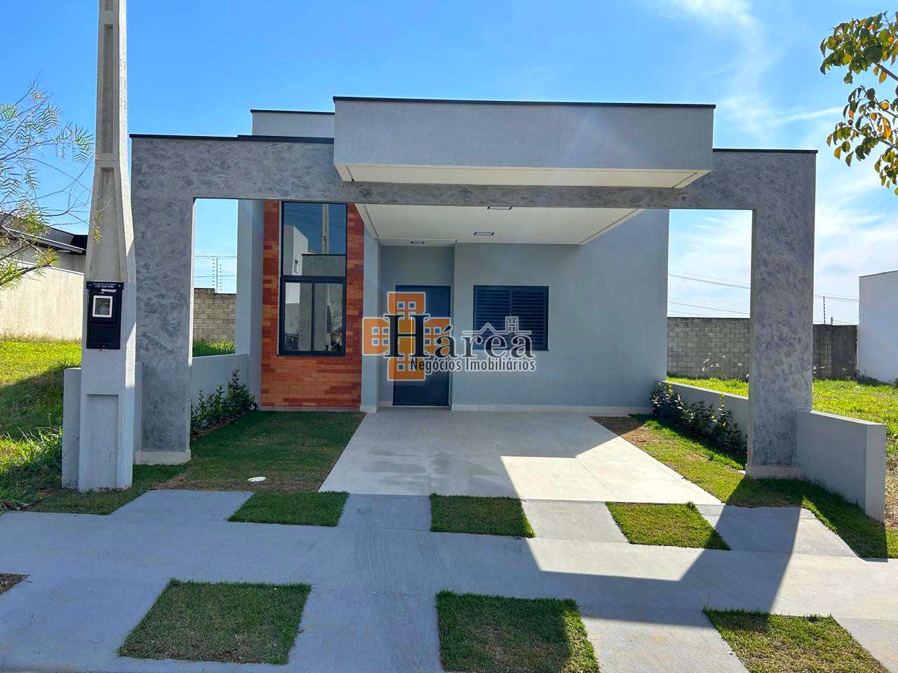 Casa de Condomínio à venda com 3 quartos, 118m² - Foto 1