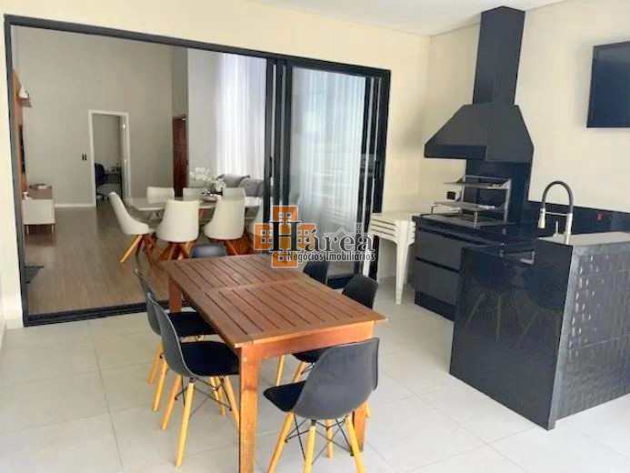 Casa de Condomínio à venda com 3 quartos, 190m² - Foto 17