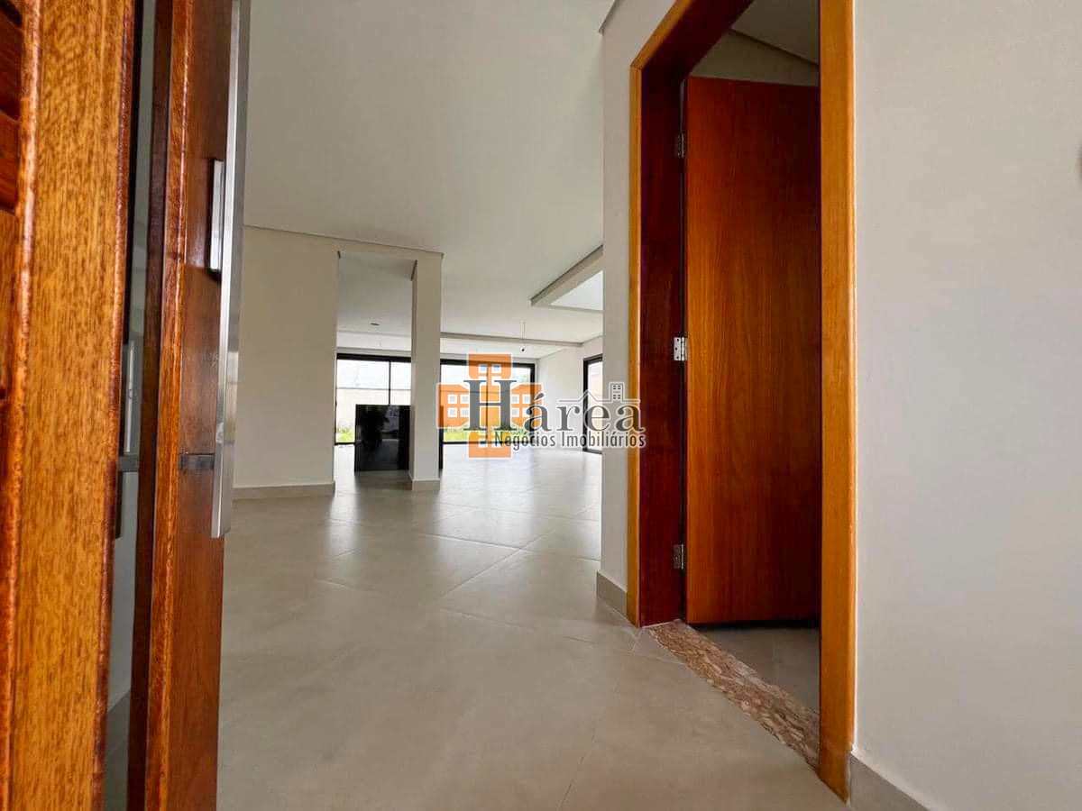 Sobrado à venda com 3 quartos, 211m² - Foto 5