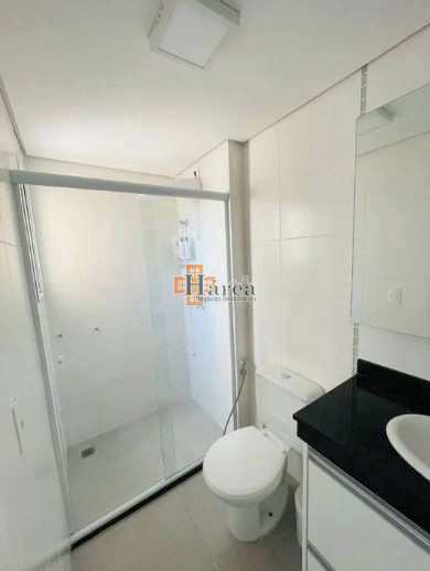 Apartamento para alugar com 2 quartos, 76m² - Foto 9