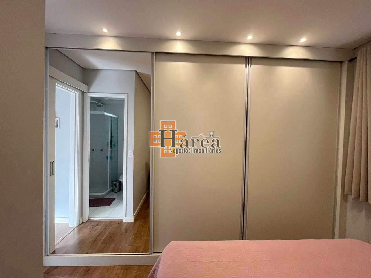 Apartamento à venda com 2 quartos, 72m² - Foto 9