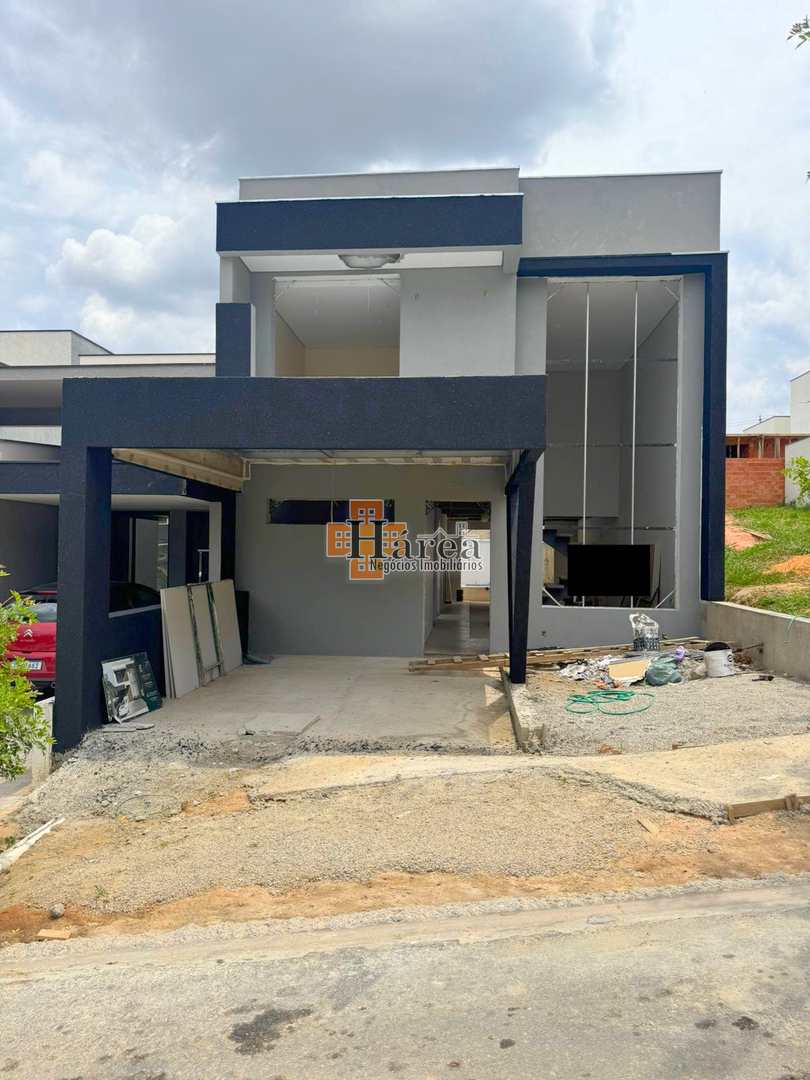 Sobrado à venda com 3 quartos, 180m² - Foto 1