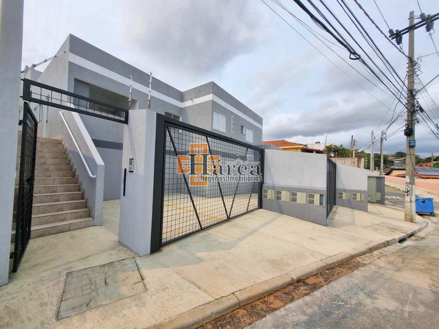 Casa à venda com 2 quartos, 48m² - Foto 1