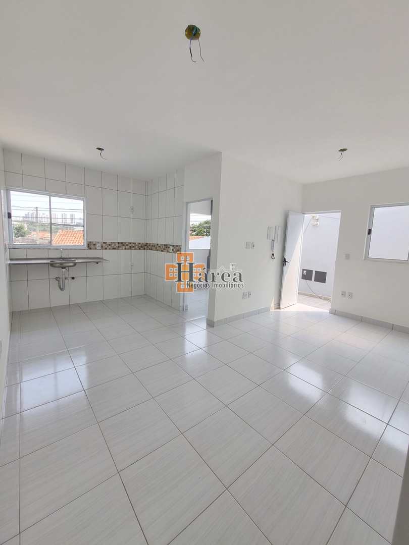 Casa à venda com 2 quartos, 48m² - Foto 4