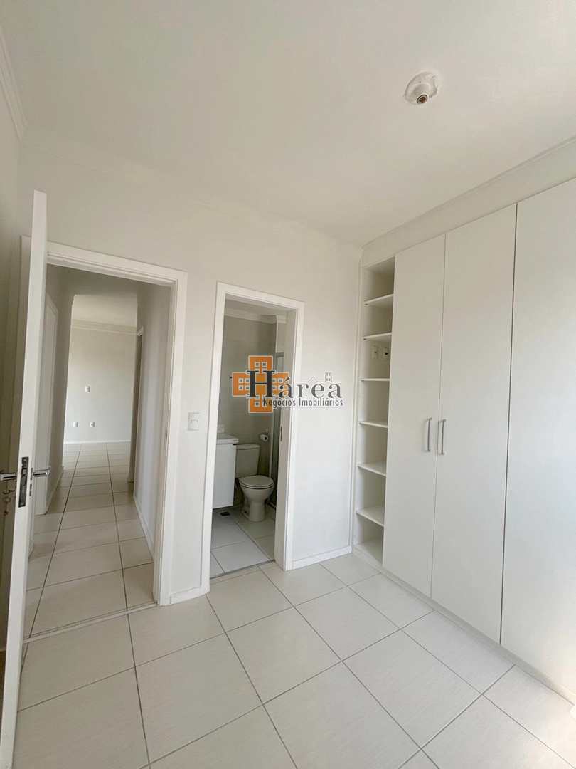 Apartamento à venda com 3 quartos, 68m² - Foto 5