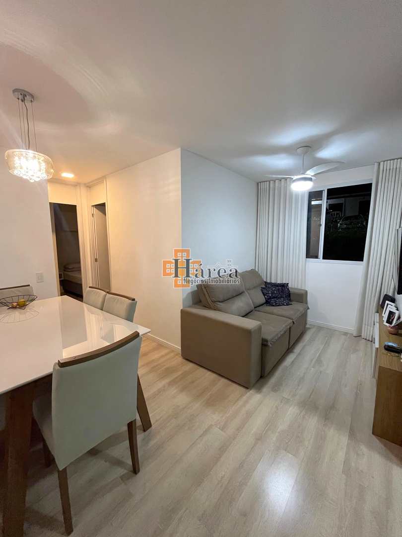 Apartamento à venda com 2 quartos, 43m² - Foto 3