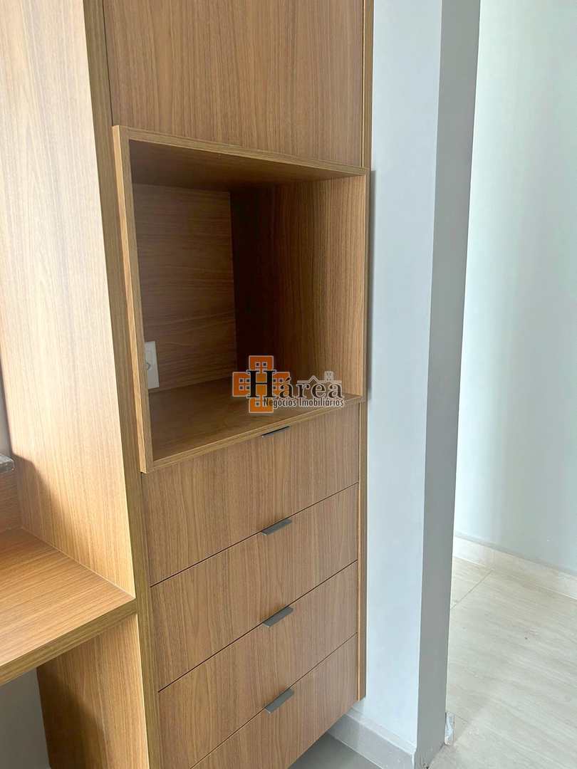 Apartamento à venda com 3 quartos, 80m² - Foto 2