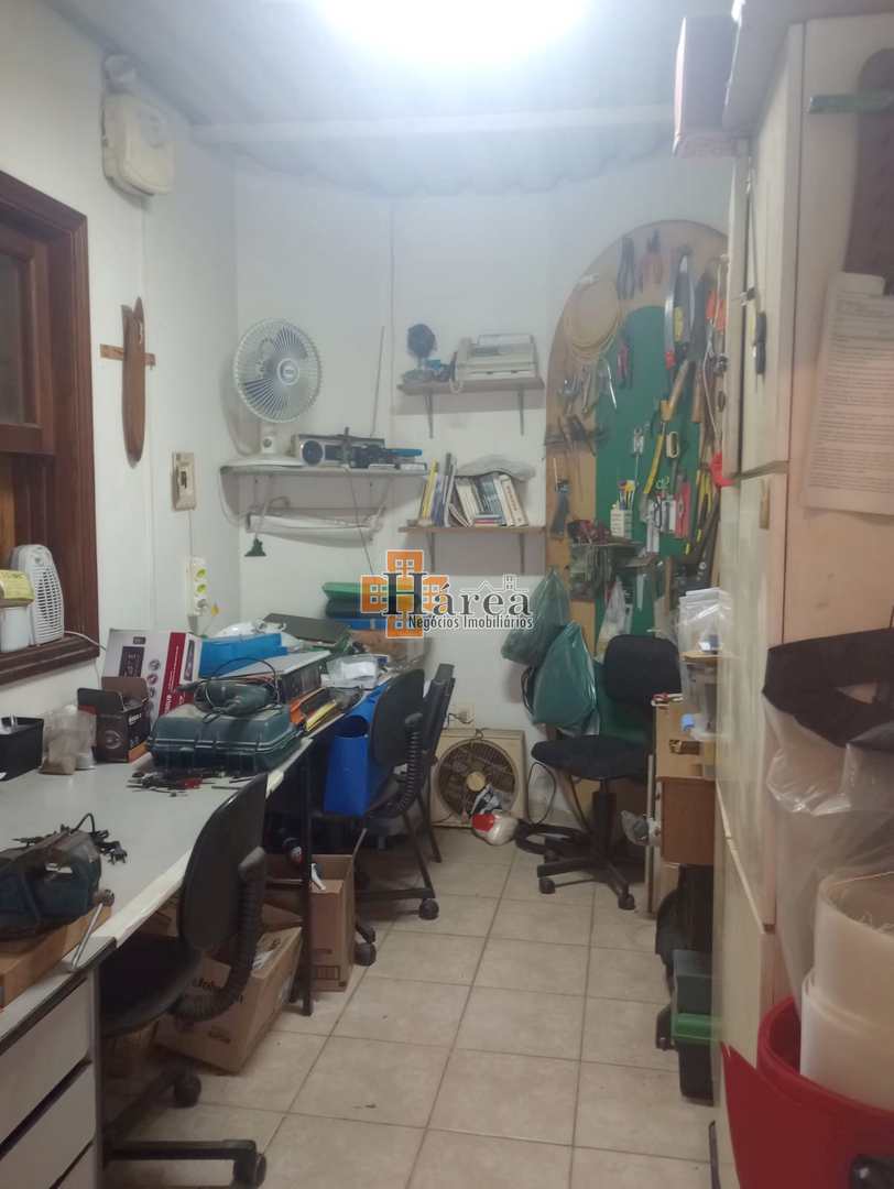 Sobrado à venda com 4 quartos, 225m² - Foto 39