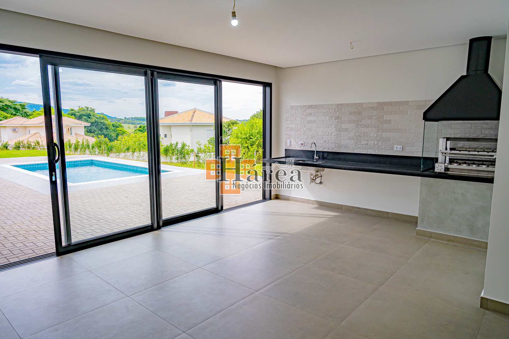 Casa de Condomínio à venda com 3 quartos, 378m² - Foto 10