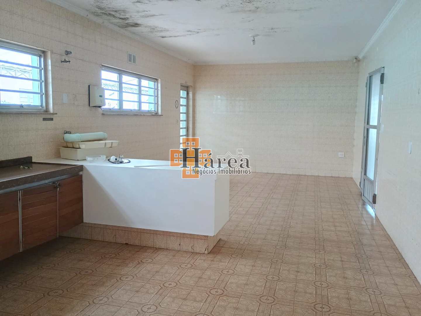 Casa à venda e aluguel com 3 quartos, 451m² - Foto 41