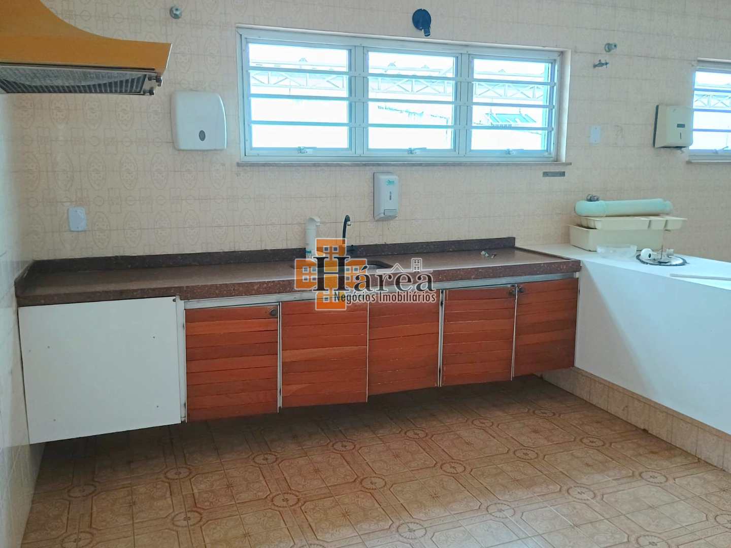 Casa à venda e aluguel com 3 quartos, 451m² - Foto 42