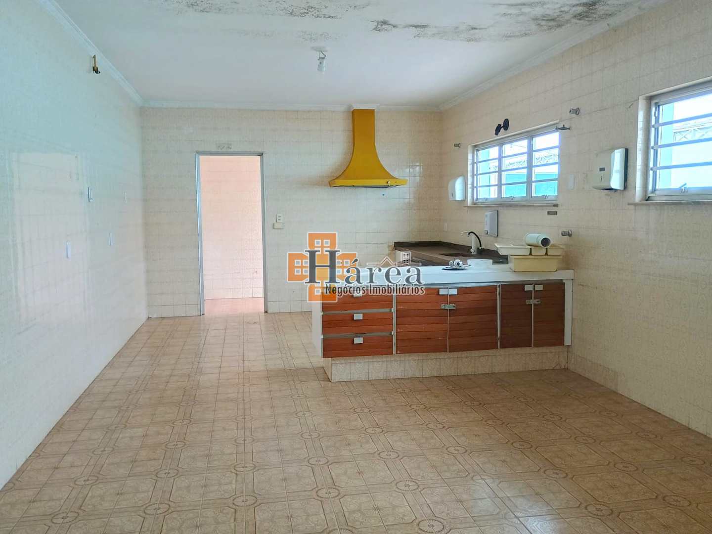 Casa à venda e aluguel com 3 quartos, 451m² - Foto 39