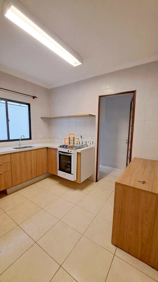 Apartamento à venda com 3 quartos, 61m² - Foto 4