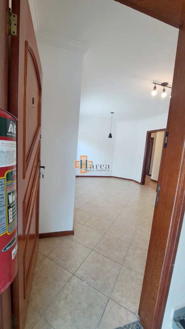 Apartamento à venda com 3 quartos, 61m² - Foto 5