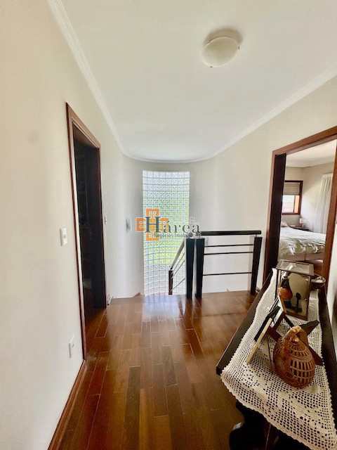 Sobrado à venda com 5 quartos, 350m² - Foto 9