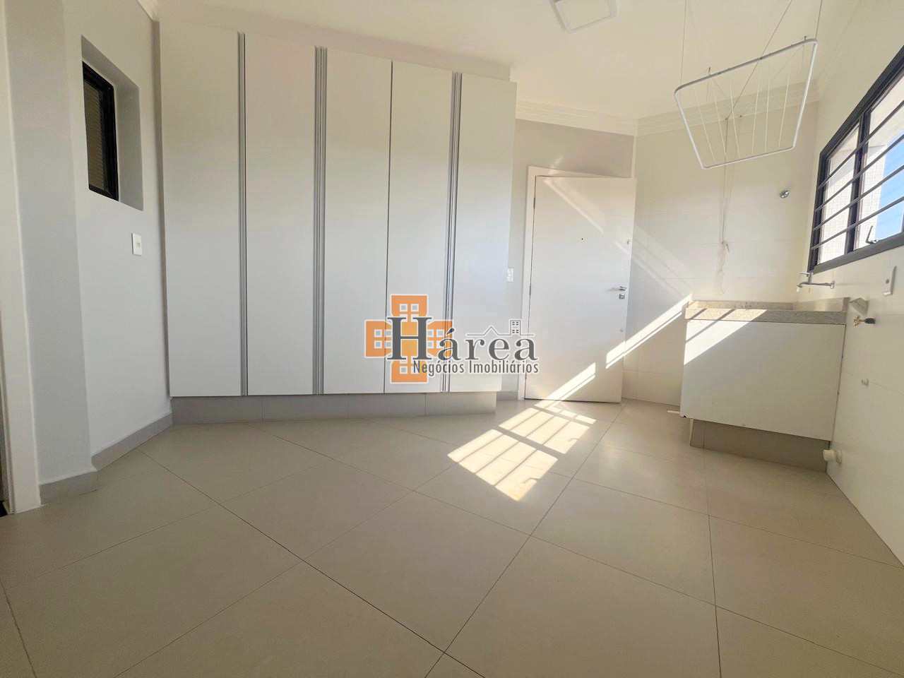 Apartamento à venda com 3 quartos, 316m² - Foto 25