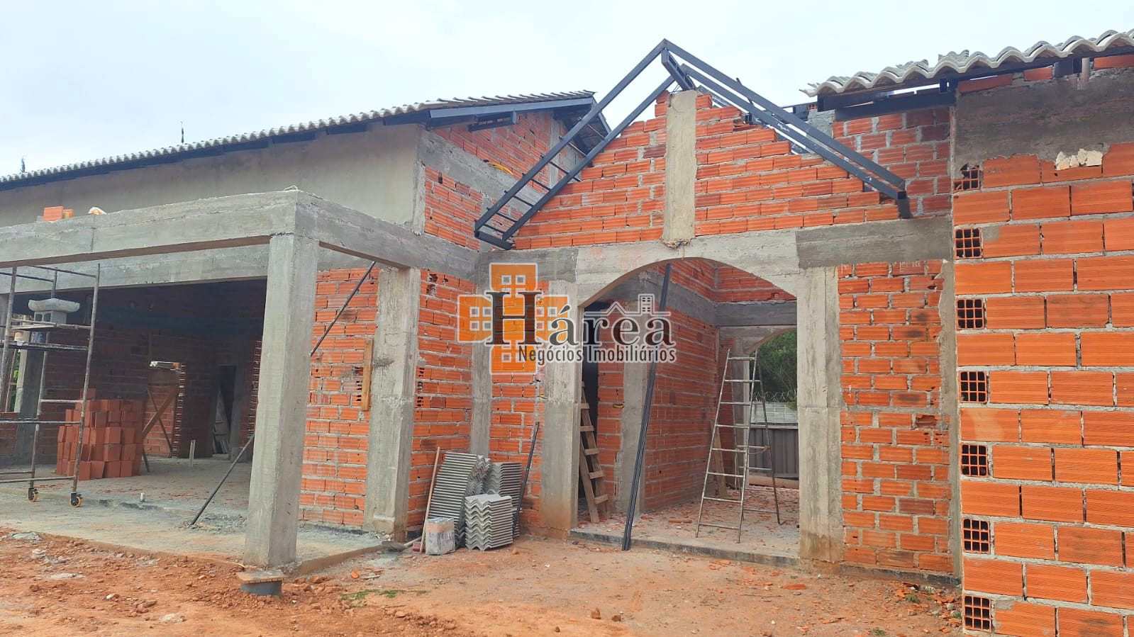 Casa de Condomínio à venda com 4 quartos, 350m² - Foto 3