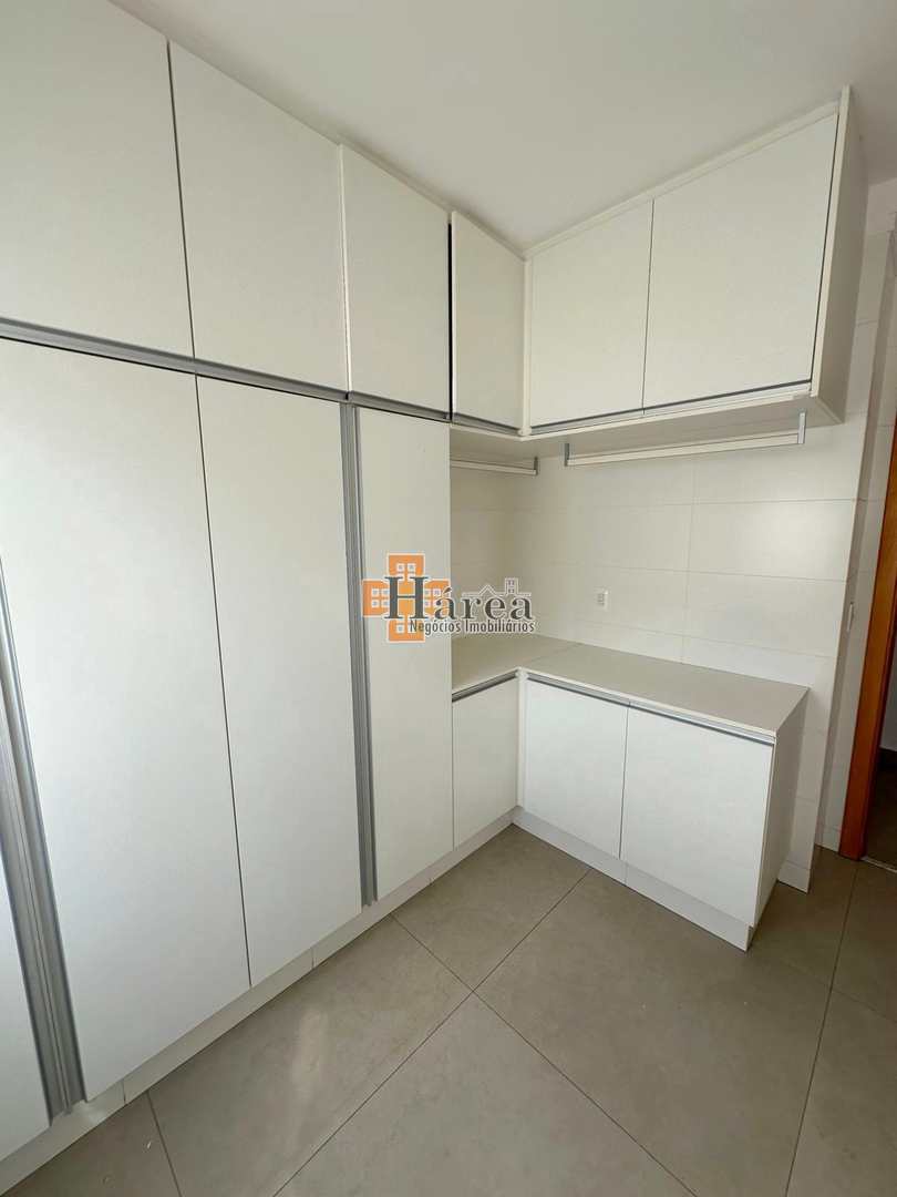 Sobrado para alugar com 5 quartos, 460m² - Foto 21