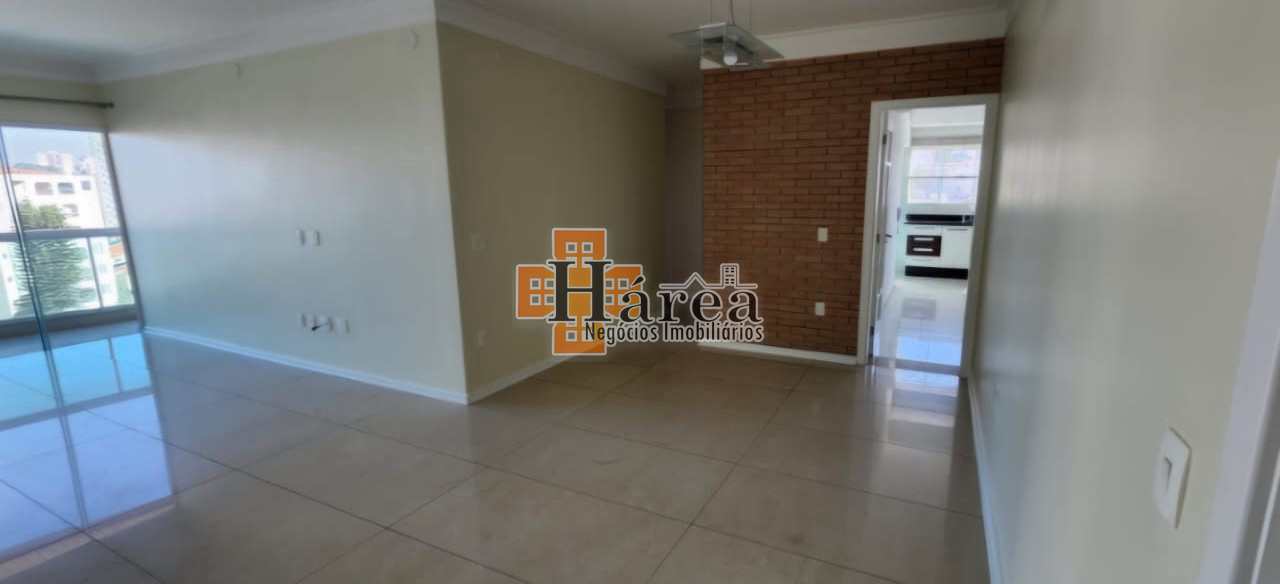 Apartamento para alugar com 3 quartos, 107m² - Foto 5