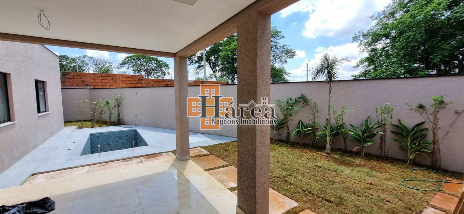 Casa de Condomínio à venda com 3 quartos, 163m² - Foto 2