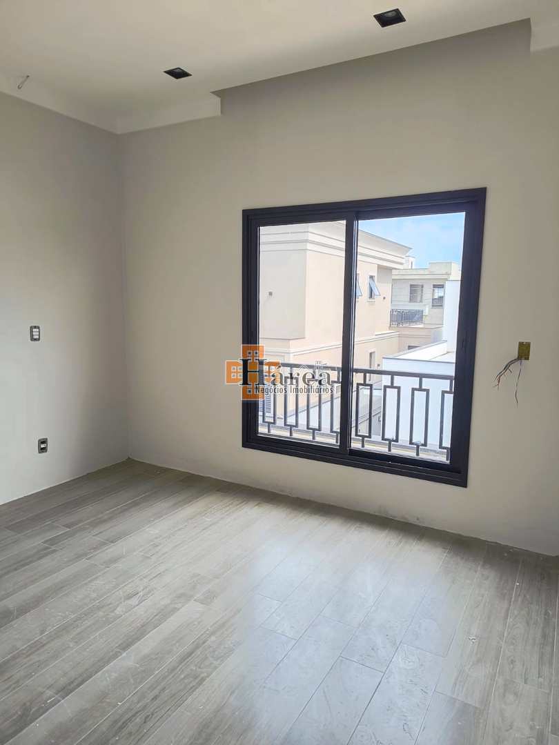 Sobrado à venda com 3 quartos, 206m² - Foto 12