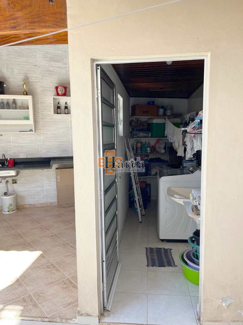 Sobrado à venda com 3 quartos, 200m² - Foto 24