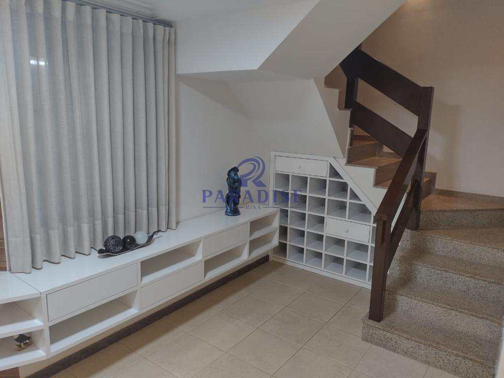 Casa à venda com 6 quartos, 380m² - Foto 8